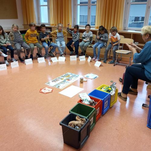 Umweltbildungsprogramm - Papier