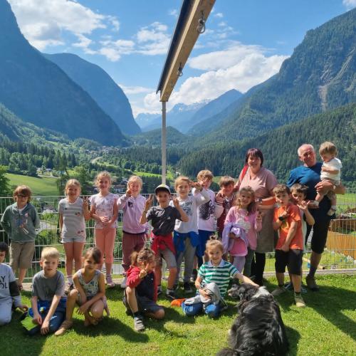 Besuch beim Kleintierzüchter Johannes Göbhart