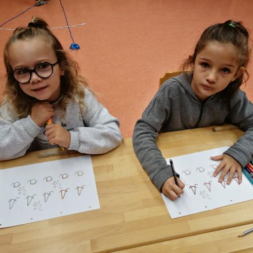 Buchstabenerarbeitung Aa