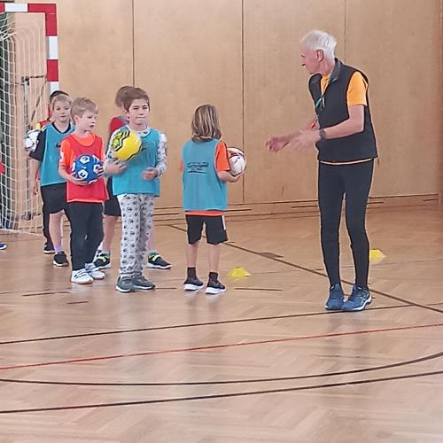 Tiroler Schulsportservice - Fußball 2. Klasse 