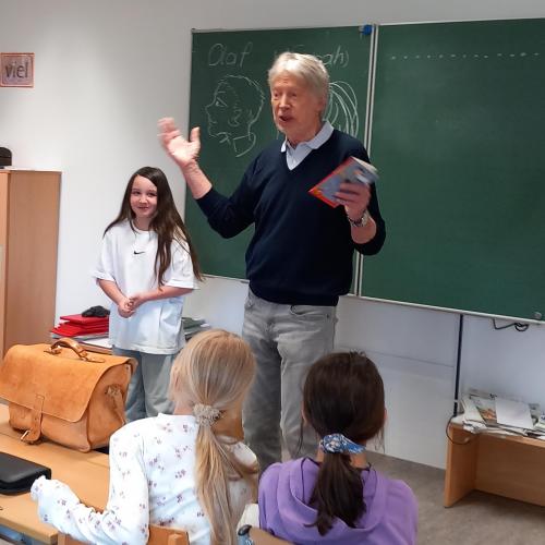 Autorenlesung  Franz Sales Sklenitzka