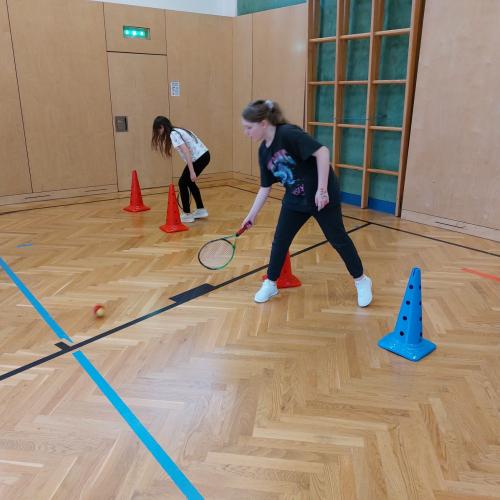 Tennis 4a