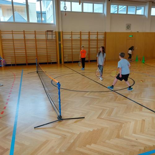 Tennis 4a