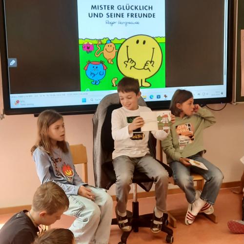 Vorleseaktion mit dem Kindergarten
