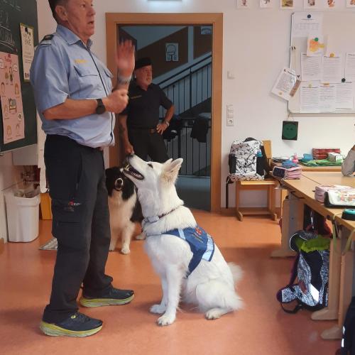 Besuch von der Bergwacht
