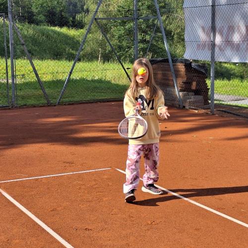 Tennistraining mit Moitzi