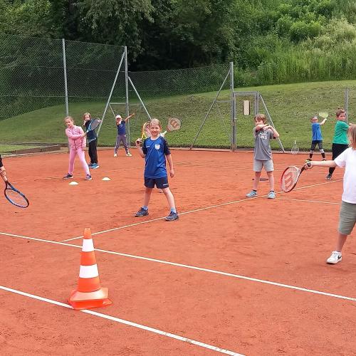 Tennis Moitzi - Tennisplatz Oetz