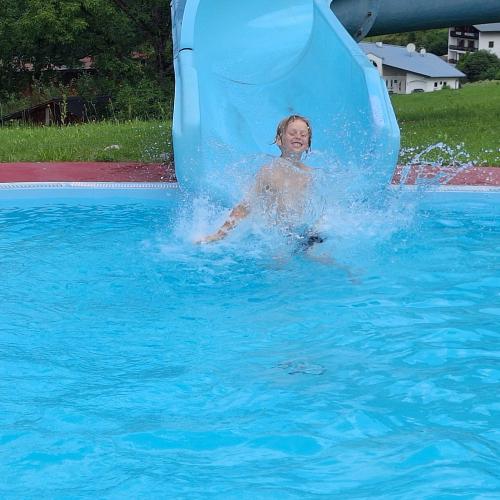 Ein etwas frischer aber lustiger Schwimmausflug zum Abschluss 