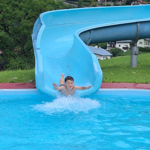 Ein etwas frischer aber lustiger Schwimmausflug zum Abschluss 
