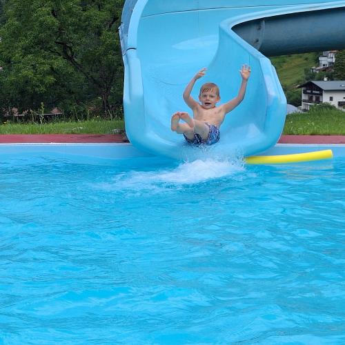 Ein etwas frischer aber lustiger Schwimmausflug zum Abschluss 