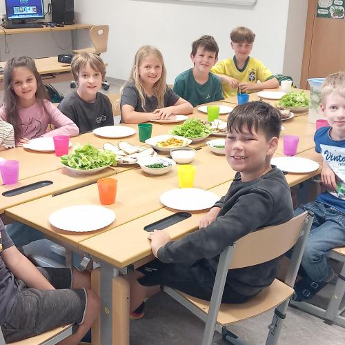 Vom Hochbeet auf den Tisch -gesunde Jause