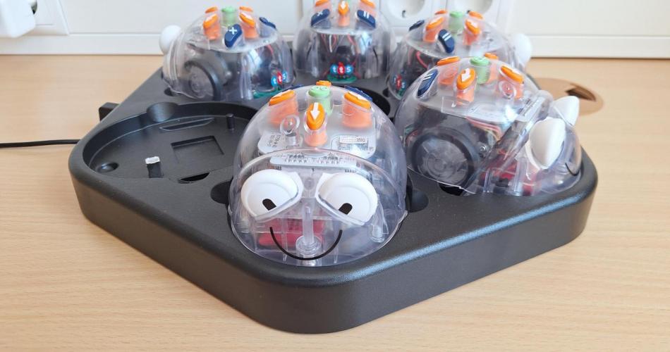 Besuch vom DIGI-Coach: Bee-Bots
